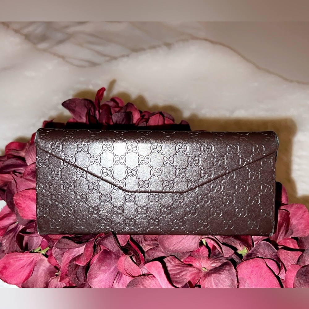 GUCCI GG Sima Leather Sunglasses Trifold Case - Picture 2 of 7